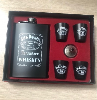 Подарочный набор "Jack Daniels" Фляжка + воронка + 4 стопки
